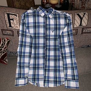 🔸2/$20American Eagle Outfitters classic fit shirt